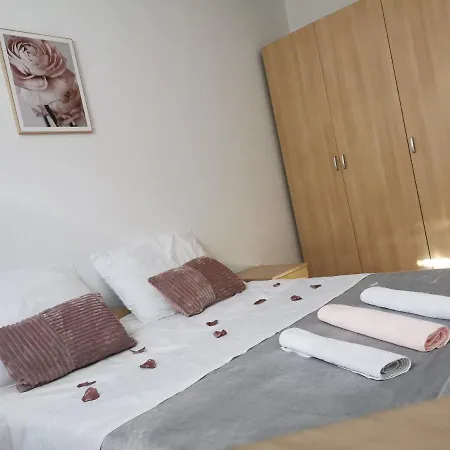 Apartman Martina Apartment *